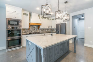 Custom home kitchen - island sink