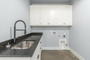 Custom home laundry room