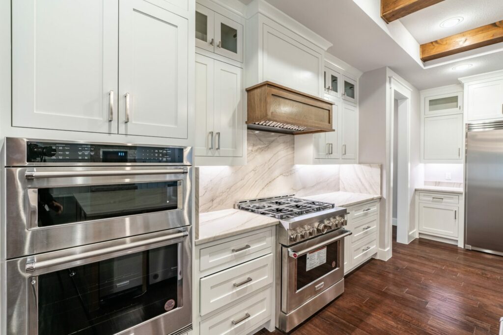custom home kitchen
