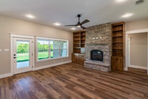 Custom Living Room Fireplace and Built-In Shelving