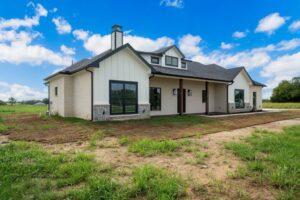 LaRue Custom Homes - luxury exterior design