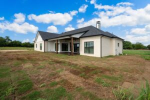 LaRue Custom Homes - luxury exterior design