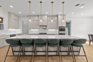 LaRue Custom Homes - luxury interior design