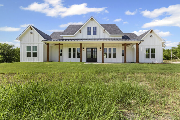 LaRue Custom Homes - luxury interior design